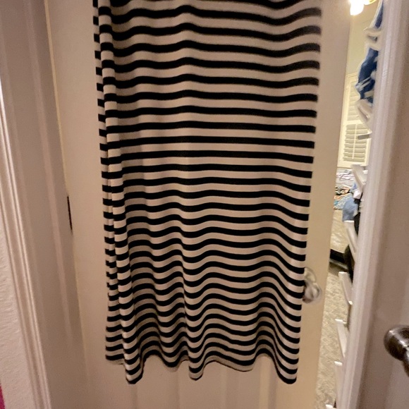 Stripe Maxi skirt - Picture 3 of 5